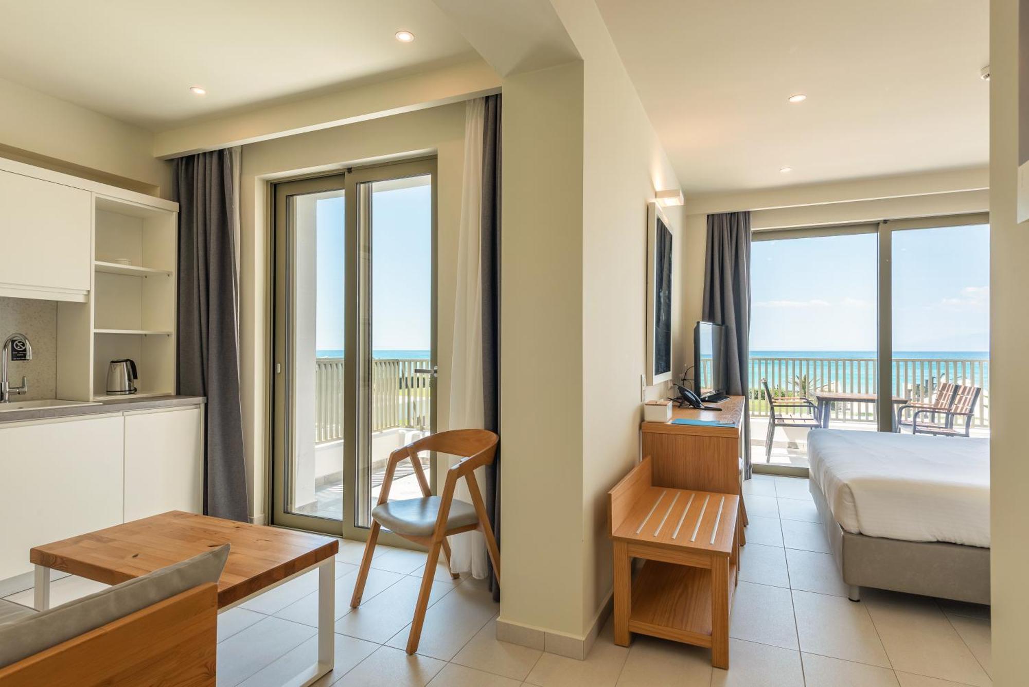 Aparthotel Kyma - Adult Only 3*